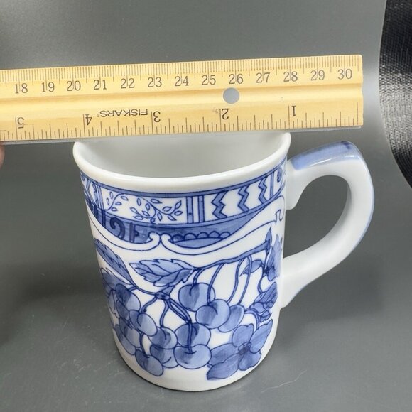 1995 Jardin Blue Cardinal Ceramic Coffee Mug Cup Set 2 Blue White Fruit Cherry - Picture 4 of 15